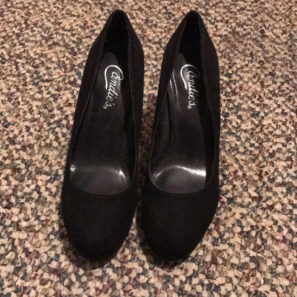 these candies black high heels only worn once
